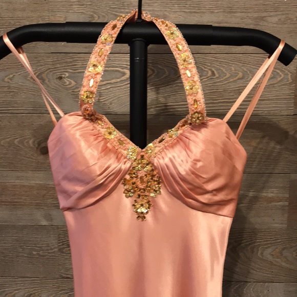 Cache peach satin formal gown size 6 - Picture 2 of 4